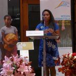 Klimabotschafterin aus Kiribati in Berlin Klimabotschafterin aus Kiribati berichtet in Berlin über die Klimafolgen und Klimaflucht.
